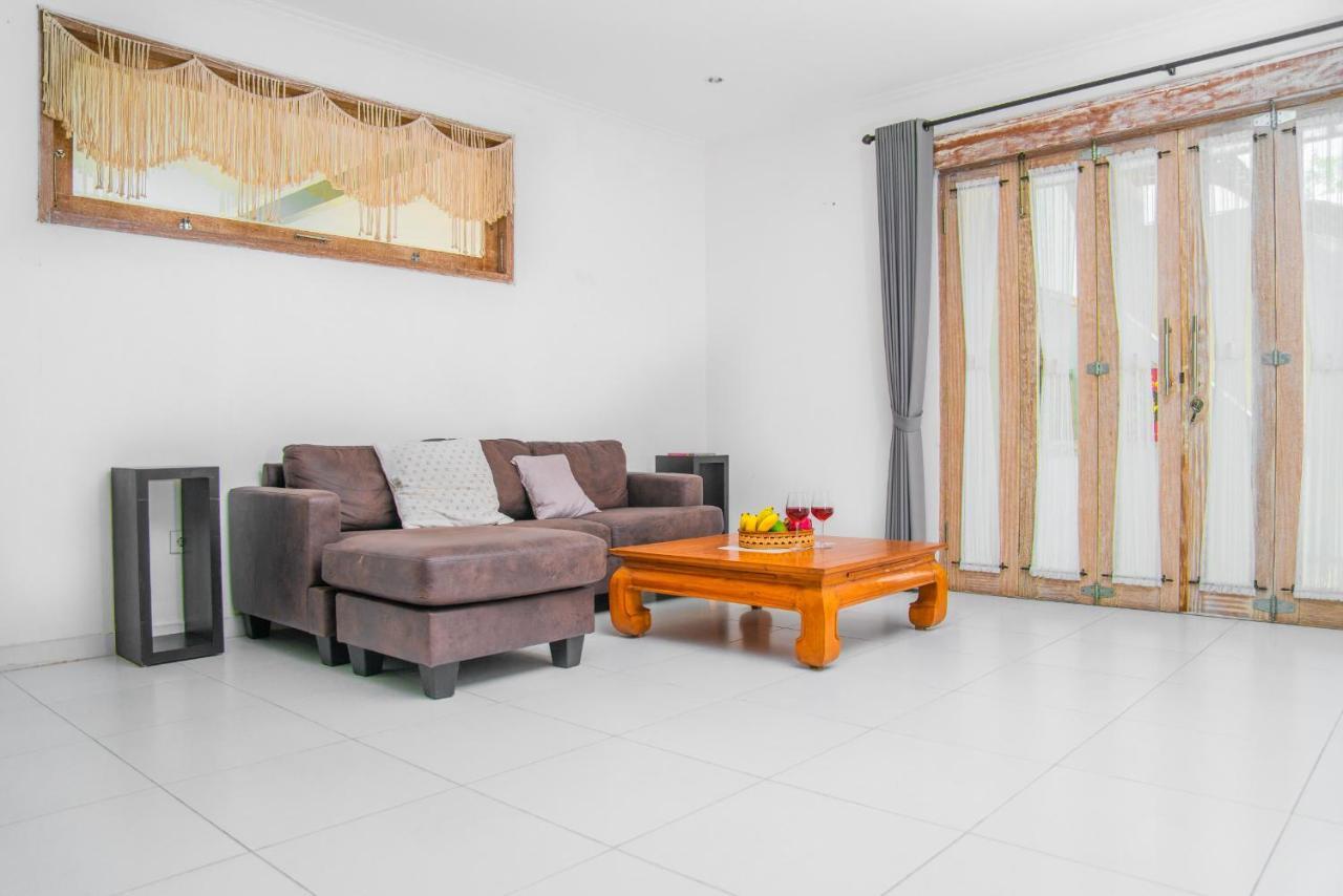 Hotel Bali Invest Living Canggu Esterno foto